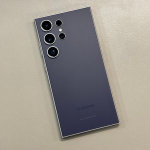갤럭시S24울트라 퍼플색상 256용량 24년7월개통 미파손 무잔상 기능이상XX 상태좋은단말기 80만 판매합니다