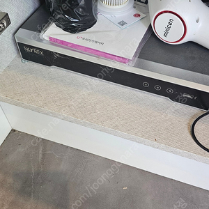 (무료)스카이렉스 cctv카메라8대, 8채널녹화기1대, 40인치모니터1대 set로 그냥 드립니다.