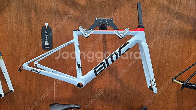 bmc 팀머신 slr 01 47 화이트 프레임셋 판매--0