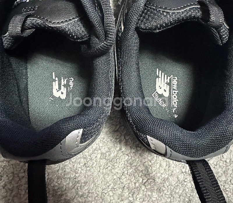 뉴발란스 408 러닝화 285mm 품번 ml408k--6
