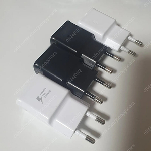 삼성 LG 15W 고속충전기 팝니다.3개 만원