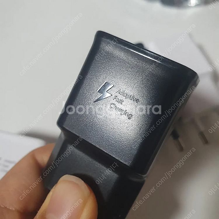 삼성 LG 15W 고속충전기 팝니다.3개 만원--1