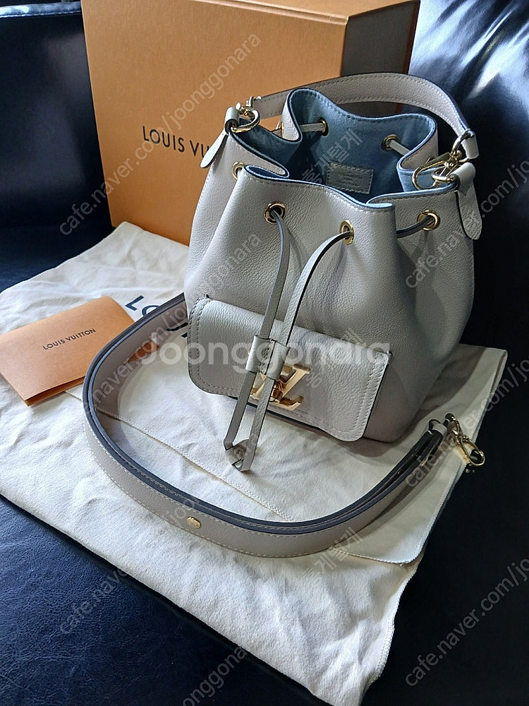 루이비통 락미버킷백 M57688 - 22년--0
