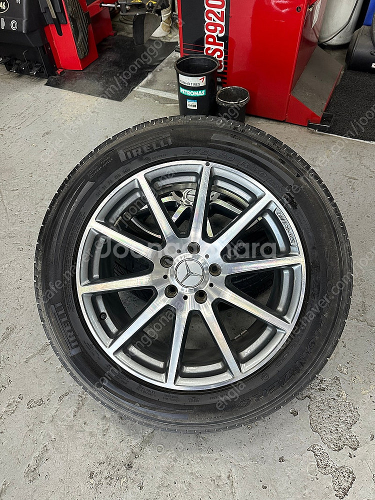 지바겐 63amg 20인치 휠타이어 (피렐리 스콜피온 275 50 20)--3