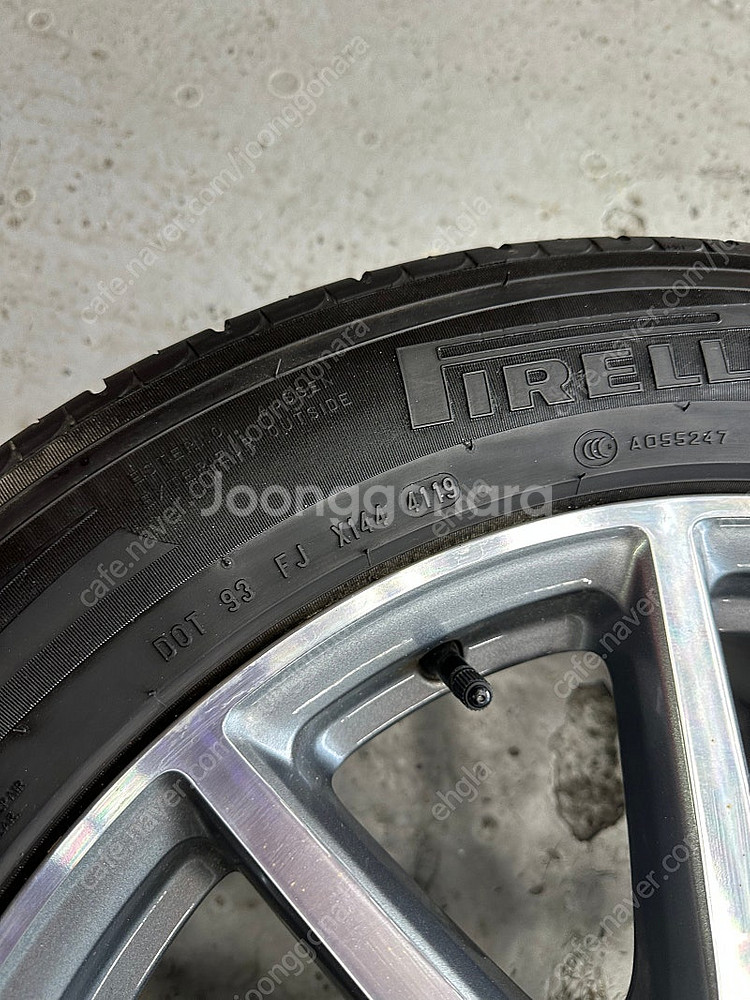 지바겐 63amg 20인치 휠타이어 (피렐리 스콜피온 275 50 20)--4