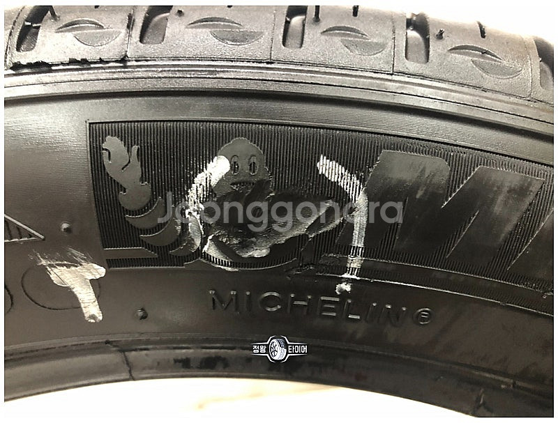 중고타이어 미쉐린 프라이머시MXM4 245/45R18 ...--6
