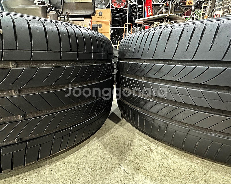 [판매] 아우디A6 C7 18인치 휠타이어 한대분--7