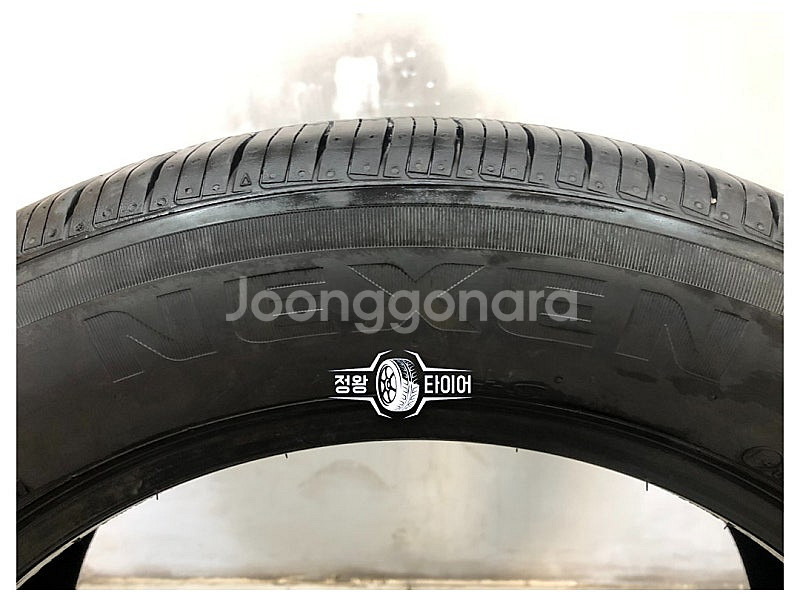 중고타이어 넥센타이어 로디안GTX 235/65R17 스...--4