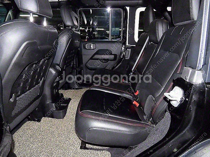 지프 랭글러 중고 랭글러 루비콘 중고 검정색 2018년...--7