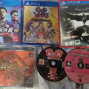 플4)갓워즈 컴플리트에디션/피파19/배트맨아캄/PS1CD3개(스퀘어게임)-딱 3만냥!