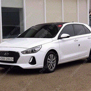 현대 i30 중고 i30 흰색 2018년식 1.6 디젤 스마트 수원중고차