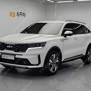 쏘렌토 중고 가격 쏘렌토 중고차 쏘렌토 하이브리드 중고 흰색 2023년식 43,737km HEV 1.6 2WD 노블레스 중고자동차가격