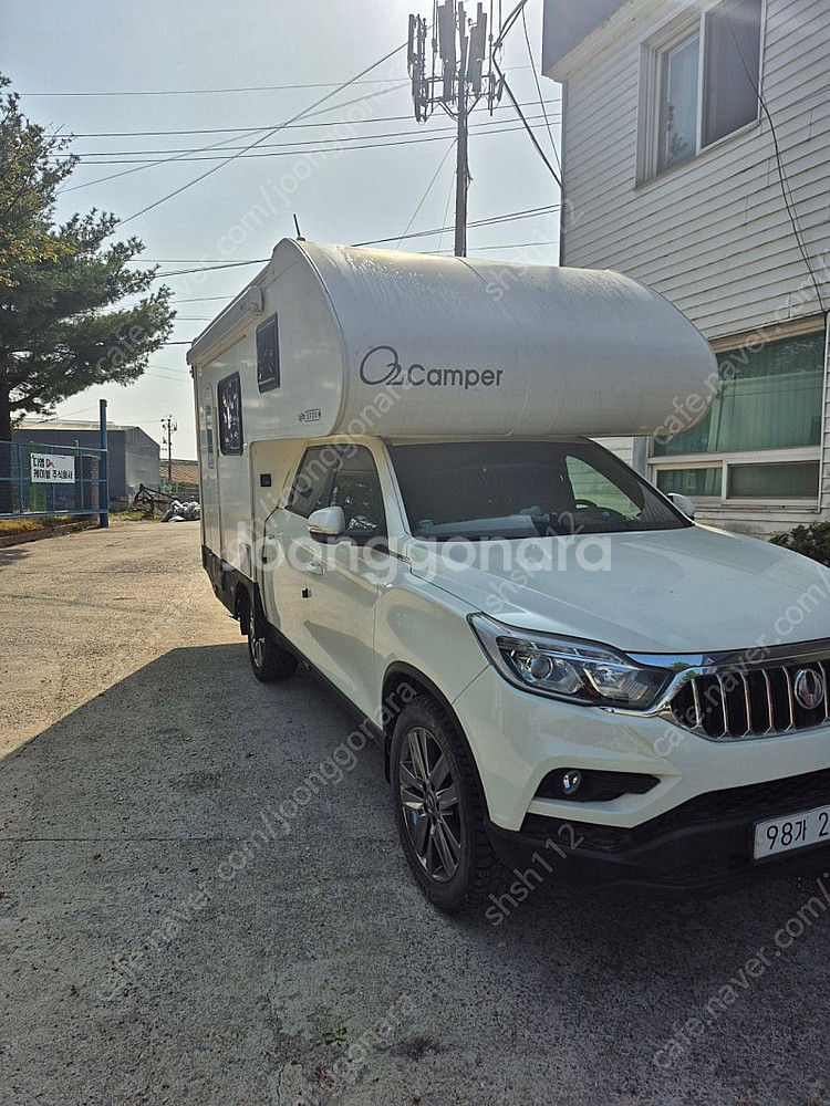렉스턴스포츠 캠핑카--1