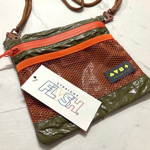 (새상품)플러시 샤코슈 크로스백 사이드백