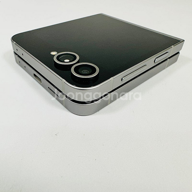 외관깔끔 무잔상 24년4월개통 갤럭시 Z플립6 256G...--5
