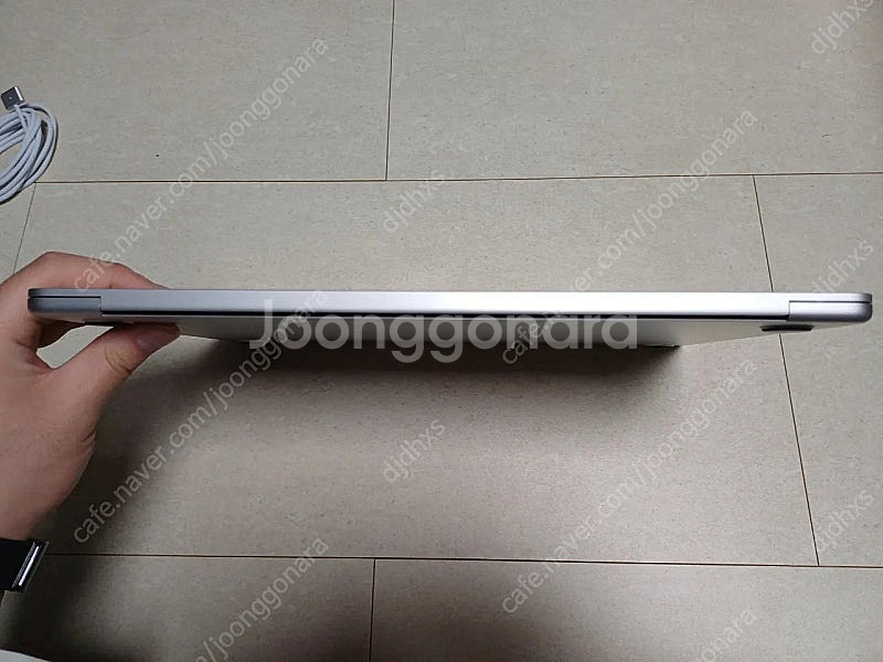 맥북 에어 M2 15인치 ram 16기가 ssd 1테라...--4
