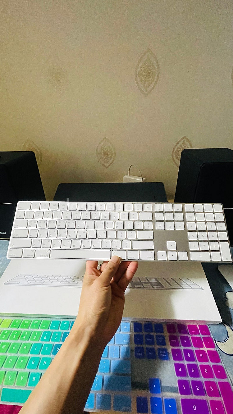 애플 매직 키보드 판매합니다--0