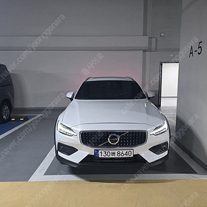 볼보 V60 크로스 컨트리 2세대 T5프로 AWD