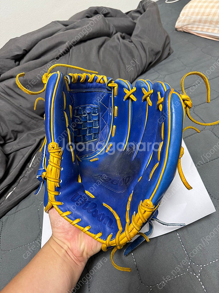 윌슨 A2000 투수 글러브 판매--1