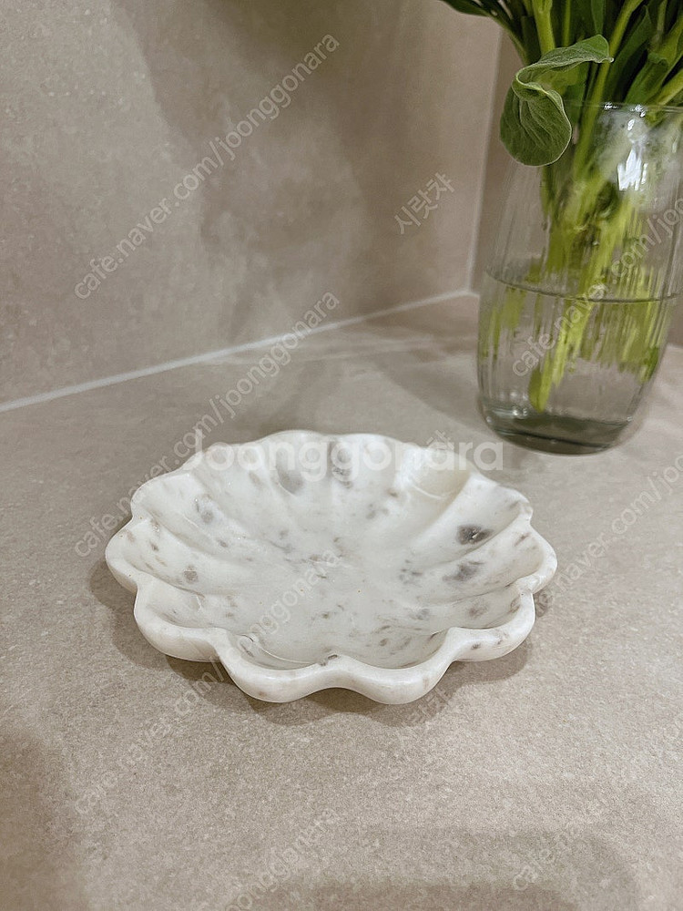 크레이트 앤 배럴 crate&barrel 마블 트레이 ...--1