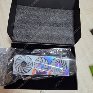 [상태 A급] Colorful iGame GeForce RTX 3060 Ti Ultra OC White D6 8GB