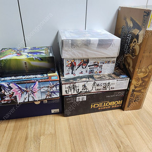 아스라다,모스피다,건프라,모데로이드