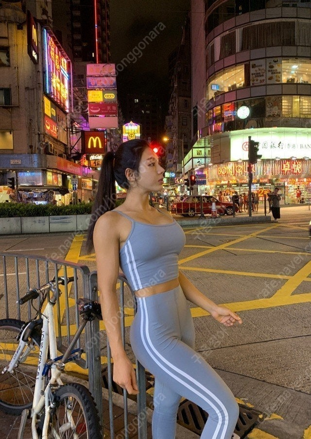 새상품) 크롭탑, 요가복, 브라탑 / 바디프로필--1