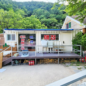1년 사용 A급 매점 컨테이너(3mx8m), 화장실·주방배관·에어컨