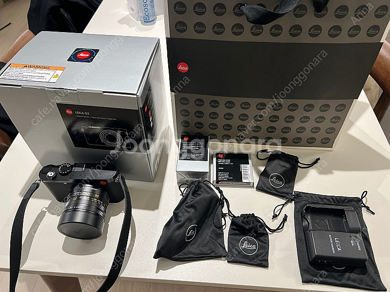 라이카 Q3 28mm 풀박, 62장 촬영한 그냥 새것과...--1