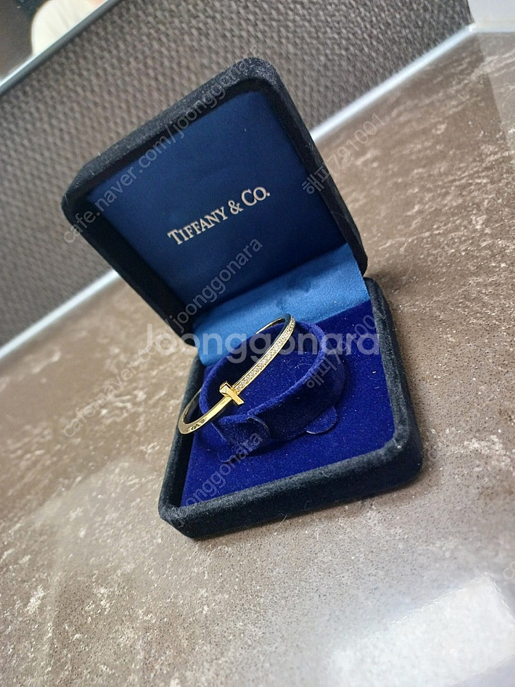 티파니 모티비 18k도금 뱅글--0