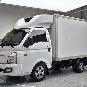 중고 포터2 현대 포터 중고 포터 일반캡 중고 흰색 2022년식 50,000km 일반캡/초장축/(CRDi) 스마트 중고차 저렴하게