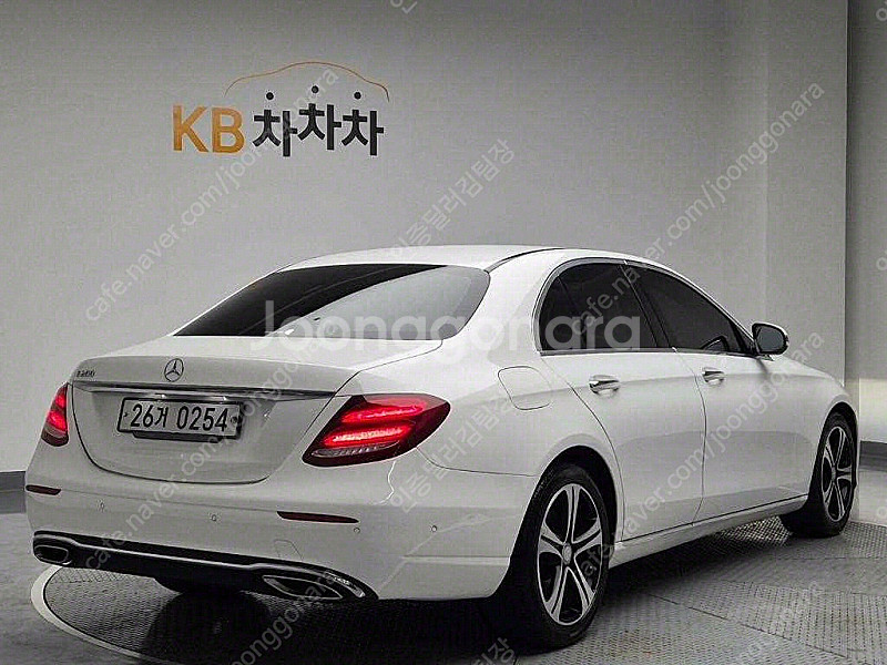 벤츠 E-클래스 W213 E200 아방가르드 최저가 판...--2