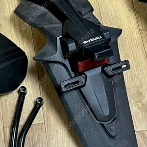 스즈키 Gsxr R125,S125 순정휀다팝니다