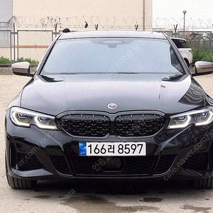 BMW 3시리즈 중고 BMW 3시리즈 중고차 할부 검정색 2022년식 33,638km M340i 중고차 모의견적