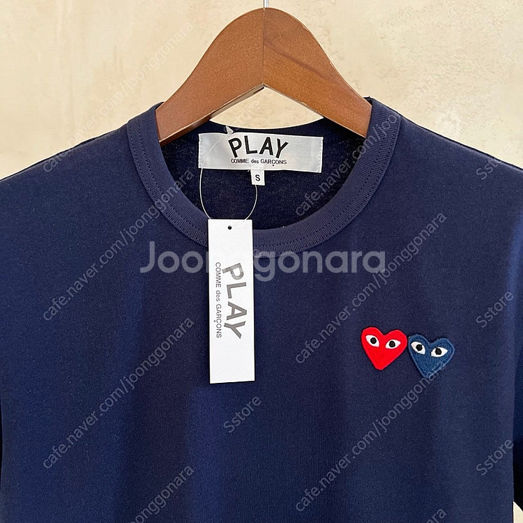 꼼데가르송 더블하트 반팔--6