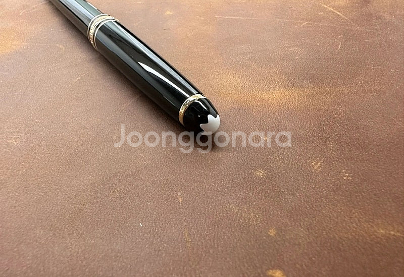 몽블랑 마이스터스튁 만년필 팝니다.--1