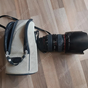 캐논 렌즈 로우프로배낭팝니다 렌즈 EF2.4-70MM2.8L 500.000원로우프로배낭80.000원