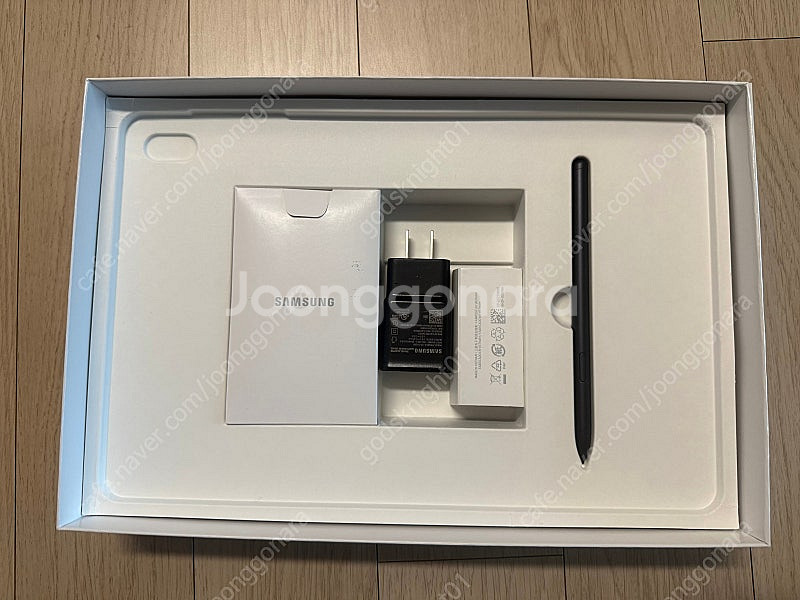 갤럭시탭 S7 FE 64G S급 풀박스 + 정품북커버케...--2