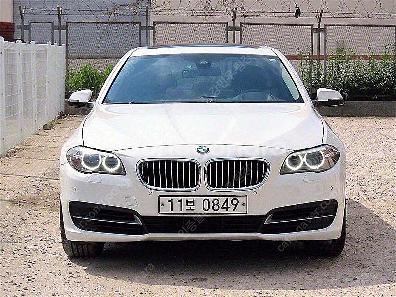 BMW 5시리즈 중고차 할부 520d 개인사업자 차량구...--0