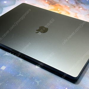 맥북프로 16인치(24년 MX313KH/A, 1TB, 48GB, CPU 16, GPU 40 CTO 모델 판매)