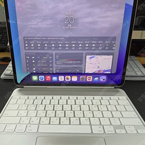 아이패드 프로 m4 13인치 셀룰러 1테라 풀세트 팝니다~