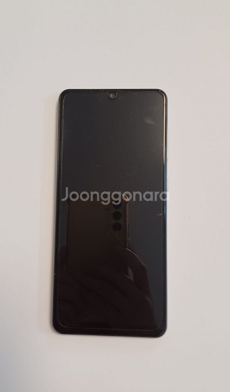 상태좋은 갤럭시 A31 65G 화이트--1