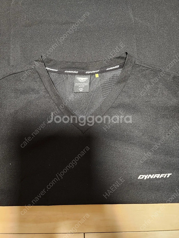 다이나핏 기능성 반팔티 팝니다--2