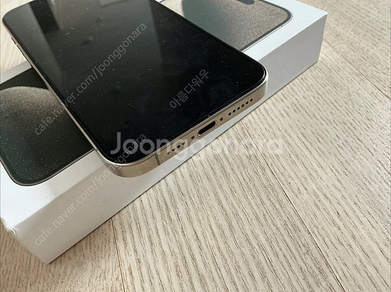 포항 아이폰15프로맥스 자급제 256gb 애케플 팝니다--2