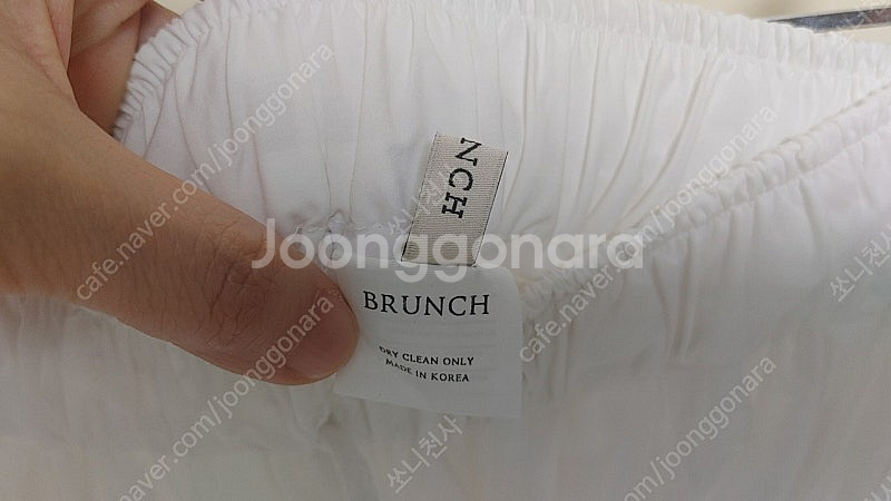 오르 라밤바룸 라두나 브론즈부부 더베이지스 브런치 썸제이 자라 스커트 더치치 티셔츠 미뉴에트 블라우스--1