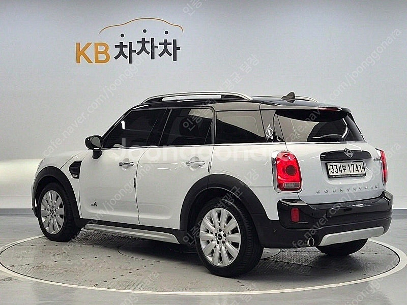 미니 컨트리맨 중고 컨트리맨 흰색 2020년식 70,0...--2