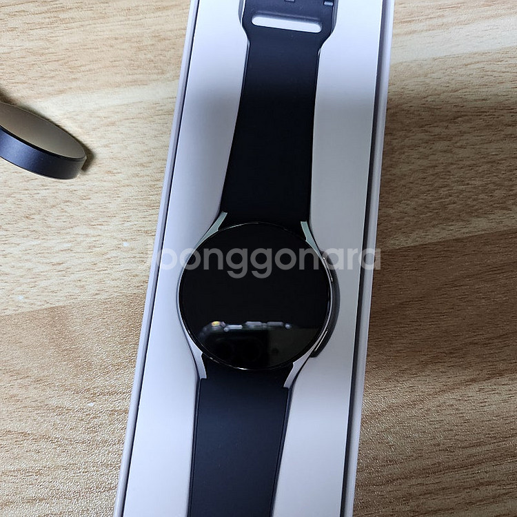 갤럭시 워치5 40mm(충전기 + 스트랩2개 추가)--0