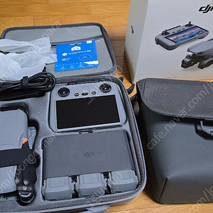 DJI Air 3 플라이 모어 콤보 (RC2)케어2년 팝니다