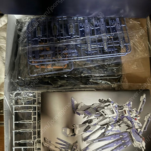 반다이/대륙 건담, 완성품 판매합니다.