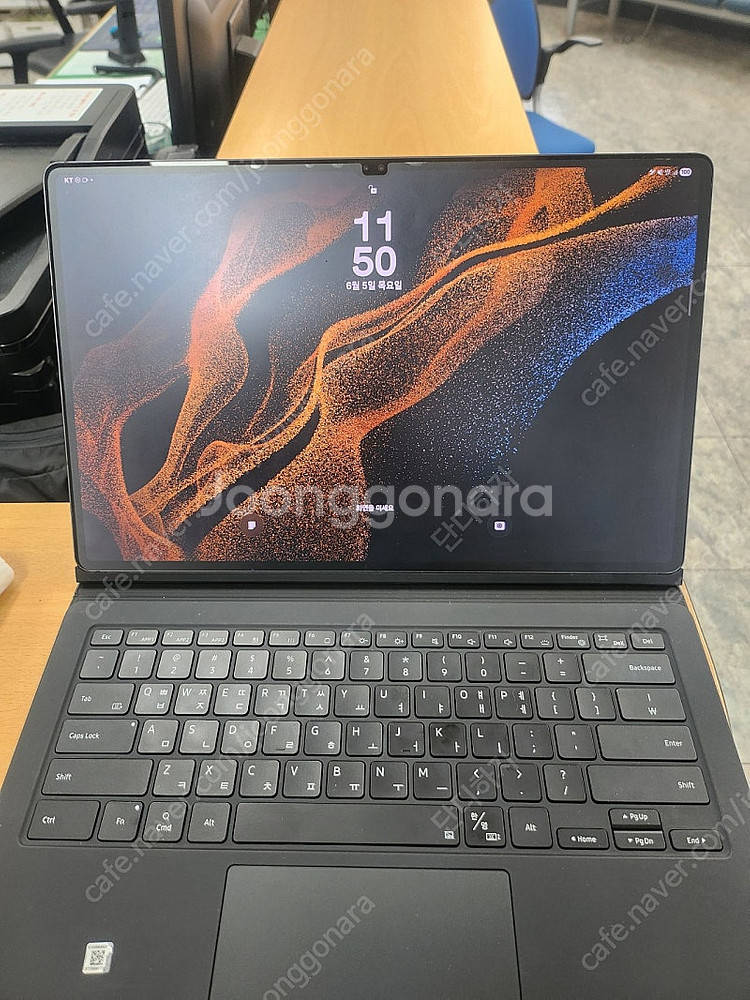 갤럭시탭 S8 울트라 5g 256g 정품키보드+정품북커...--4